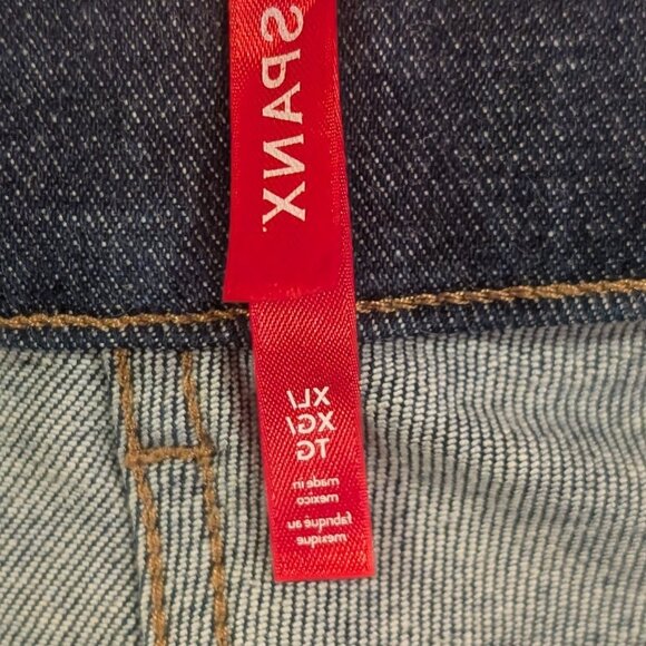 Jeans - Picture 6 of 6